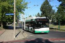Solaris Trollino 18AC, Obus 056 der BBG-Eberswalde im Brandenburgischen Viertel am 28.06.2011.

