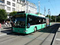 BVB - Mercedes Citaro  Nr.717  BS 6676 bei den Tramhaltestellen vor dem Bahnhof Basel SBB am 26.06.2011