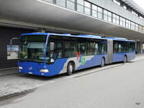 VZO - Mercedes Citaro  Nr.25  ZH  69025 bei den Bushaltestellen beim Bahnhof in Uster am 24.06.2011