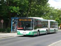 MAN Niederflurbus 3. Generation (Lions City /T) auf der Linie 861 an der Haltestelle Schnholzer Strae(Kleiner Stern).