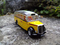 Postauto-lterer Saurer von vorne am 30.5.11 