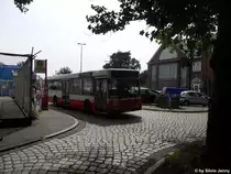 HHA AG Nr. 8223 (Mercedes O405N2) in Steinwerder, Alter Elbtunnel am 28.7.2011