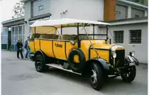 Aus dem Archiv: Rllin, Hirzel - SZ 42'365 - FBW/Seitz-Hess (ex P 2881/1529) am 3. Oktober 1998 in Rti, VZO-Garage