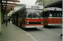 Aus dem Archiv: WV Winterthur - Nr. 126 - Saurer/FHS Gelenktrolleybus am 7. Oktober 1996 beim Bahnhof Winterthur