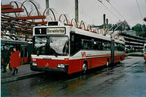Aus dem Archiv: WV Winterthur - Nr. 154 - Mercedes O 405GTZ Gelenktrolleybus am 18. April 1999 beim Bahnhof Winterthur