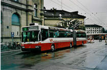 Aus dem Archiv: WV Winterthur - Nr. 157 - Mercedes O 405GTZ Gelenktrolleybus am 18. April 1999 beim Bahnhof Winterthur