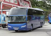 NEOPLAN Cityliner machte mit den Fahrg�sten der AidaCara Ausfl�ge ab Bergen(07.08.2011)