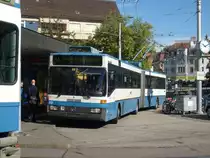 VBZ MB Nr. 117 am 11.8.2011 beim Klusplatz. Bei diesen engen Platzverh�ltnissen sind die Chauffeure nicht zu beneiden.