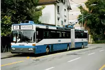 Aus dem Archiv: VBZ Z�rich - Nr. 2 - Mercedes O 405GTZ Gelenktrolleybus am 4. August 1999 beim Bahnhof Schlieren