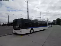 VBG/Maag Nr. 29, ex VBZ Nr. 258 (Neoplan Centroliner Evolution N4516) am 16.8.2011 beim Bhf. Stettbach. Nachdem die VBG, resp. ihr Subunternehmer Maag die meisten VBZ-Buslinien rund um D�bendorf �bernommen hat, wurden auch einige Neoplan der VBZ �berz�hlig. Zwei von ihnen gelangten jetzt zu Maag, wo sie das Glattalbus-Design bekamen. Somit ist die VBG um einen Fahrzeugtyp reicher.