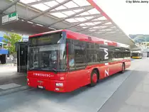 Zimmerbergbus/AHW Nr. 35 ex VZO (MAN A21) am 16.8.2011 beim Bhf. Horgen.