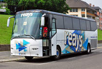 Van Hool Nova des Unternehmens  reays  aus England in  Bonn - 26.07.2011