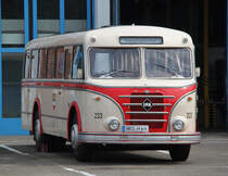 Kraftomnibus 233 der Rostocker Nahverkehrsfreunde abgestellt auf dem RSAG-Gelnde in der Hamburger Str.26.08.2011 