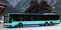 Walserbus Linie 1 nach Oberstdorf in Mittelberg im Kleinwalsertal.  Typ: Mercedes Benz O 530 L Citaro. 29.07.2011