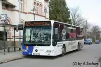 Saarbahn GmbH, Wagen 530, SB-SB 530; Er ist am 21.01.2011 auf der Linie 125 eingesetzt und hlt am Bahnhof in Dudweiler