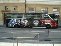 Setra 416 HDH  (2011 im Betried genommen) G�ssi Reisen Horw (Mannschaftsbus EV Zug -Eishockey-), Neuch�tel 16.09.2011