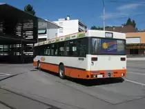 BSU MB 405N Nr. 65 als Postautoersatzwagen in Worb Dorf, 16.09.2011.