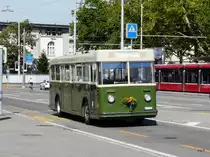 Tramverein Bern - - Saurer  Nr.50 BE 27150 unterwegs als Zubringer ins neue Tram Depot Bolligenstrasse und ins Trammuseum von Bern am 11.09.2011