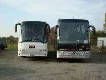 Bova Futura Helve-Cie (voher Veolia.ch) und Mercedes Tourismo Croisi-Tours/Badan Voyages, Avenches 27.10.2011