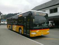 PostAuto Region Ostschweiz, PU H.U. Abderhalden, 9658 Wildhaus: MB O 530 Citaro II �, SG 332'303, am 26. Oktober 2011 bei der Post in 9657 Unterwasser (SG)


