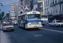 Marseille RTM (: R�gie des Transports de Marseille) Obuslinie 59 (V�tra-Berliet ELRC, Baujahre 1957-1962) in La Canebi�re am 29. Juni 1978.