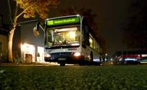 SWEG-Citaro FR H 6232 am Walldorfer Schwimmbad und wartet auf die Abfahrt als Linie 708 nach Wiesloch Ringstra�e. 07.11.11