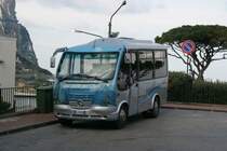 Ein Mercedes Vario 815 steht in Capri Centro; 27.01.2008