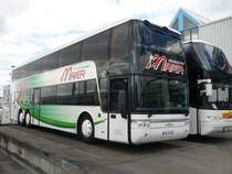 Ein vanHool TD 925 in Herrenberg-G�ltstein. Der Fa. Maier-Reisen aus Neu-Bulach.