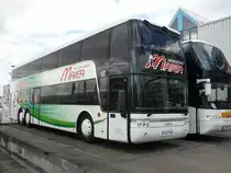 Ein vanHool TD 925 in Herrenberg-G�ltstein. Der Fa. Maier-Reisen aus Neu-Bulach.