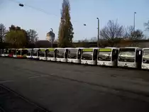 Mercedes Benz Citaro in Mannheim Luzenberg am 11.11.11. Mann kann diese durch den Bauzaun fotografieren 