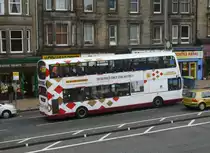 Edinburgh am 19.10.2010 ein Bus der 'Lothian Buses' auf dem 'Leith Walk' 