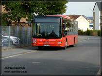 In der Weiherstra�e in Bitburg macht dieser MAN der RMV eine Pause