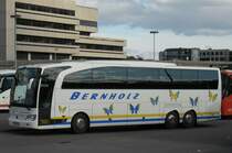 Mercedes O 580 am ZOB/Hannover, am 26.10.2011