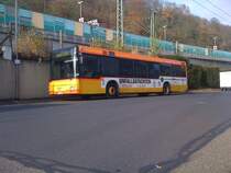 KO-RY 160, ein MAN NL263 geh�rt der KEVAG-Koblenz. Das Fahrzeug aus dem Jahr 1998 wurde zusammen geliefert mit KO-RY 161 und KO-RY 162. Alle drei Fahrzeuge haben eine ziemlich harte Bestuhlung. Der Wagen f�hrt Werbung f�r T�V-Rheinland. (Koblenz/17.November 2011)