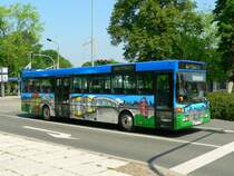 MB O 407, Wagen 12/8370 der Autobus Sachsen bei der Ausfahrt aus dem Chemnitzer Omnibusbahnhof im Juli 2007