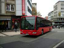 KA-SB 617 erreicht am 03.12.2011 in wenigen Minuten das Fahrtziel der Linie 716, den Pforzheimer ZOB Mitte.