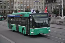 MAN Bus mit der Betriebsnummer 825 �berquert die Mittlere Rheinbr�cke Richtung Haltestelle Rheingasse. Die Aufnahme stammt vom 13.08.2011.