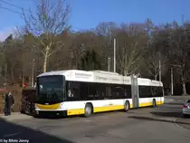 VBSH Nr. 104 (Hess Swisstrolley BGT-N2C) am 15.1.2012 in Schaffhausen, Alpenblick