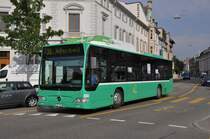 Mercedes Citaro mit der Betriebsnummer 808 auf der Linie 38 am Wettsteinplatz. Die Aufnahme stammt vom 24.08.2011.