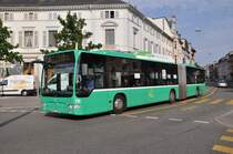 Mercedes Citaro mit der Betriebsnummer 715 auf der Linie 34 am Wettsteinplatz. Die Aufnahme stammt vom 24.08.2011.