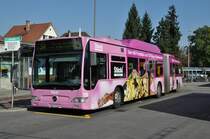 Mercedes Citaro mit der Betriebsnummer 720 auf der Linie 34 in Bottmingen. Die Aufnahme stammt vom 15.09.2011. 