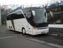 Setra 415 HDH Traco Tours photographi� devant la gare d'Interlaken-Ost le 23.01.2012