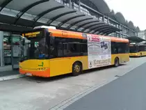 KO-RY 174, ein Solaris Urbino 12 der KEVAG-Koblenz. Das Fahrzeug f�hrt aktuell mit einer Karnevalswerbung f�r die Privatbrauerei  Koblenzer  durch die Rhein-Mosel Stadt. Nach der Karnevalszeit wird der Wagen dann wohl wieder nackt sein und ohne Werbung durch die Koblenzer Stadtteile fahren. (Koblenz ZOB/30.Januar 2011)