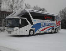 NEOPLAN Starliner Mannschaftsbus vom FC Hansa Rostock „DIE KOGGE AUF KURS“ abgestellt  in H�he DKB-Arena in Rostock.(29.01.2012)