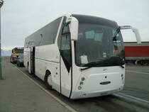 Scania Hispano de l'entreprise Kollias Travel Service � Ath�nes (Gr�ce) photographi� le 17.02.2012 sur l'aire de repos de Bavois, pr�s de Lausanne (Suisse)
- Ce bus transportait des touristes asiatiques. 