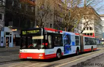 SWK 5645 mit der Linie 057 zum HBF Krefeld S�d.
Aufgenommen an der Rheinstrasse in Krefeld, 4.2.2012.