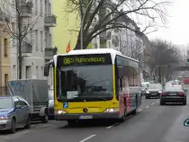 B-RG 8610 (Fa. Hartmann) im Schienenersatzverkehr nach S-Bahnhof Rummelsburg. Berlin, 18.2.2012