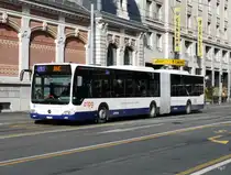 TPG Genf - Mercedes Citaro Nr.1137  GE 960887 unterwegs auf der Linie 1 in der Stadt Genf am 18.02.2012