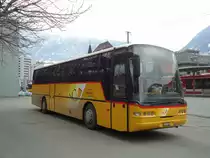 PostAuto Wallis - VS 243'886 - Neoplan (ex P 25'152) Neoplan am 19. Februar 2012 beim Bahnhof Brig