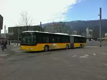 Postauto Aarberg; MB Citaro II G abgestellt beim Bahnhohf Biel, 25.02.2012. (Handyfoto)